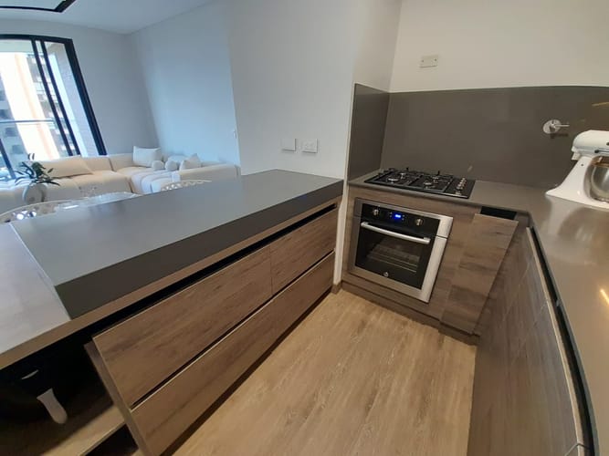 Apartamento de 2 alcobas en arriendo en Los Balsos, Medellín, 95 m² · foto 5 de 18
