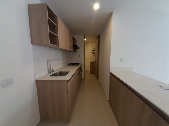 Apartamento de 3 alcobas en arriendo en Villa Carlota, Medellín, 90 m² · foto 4 de 18