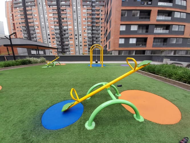 Apartamento de 3 alcobas en arriendo en Villa Carlota, Medellín, 90 m² · foto 17 de 18