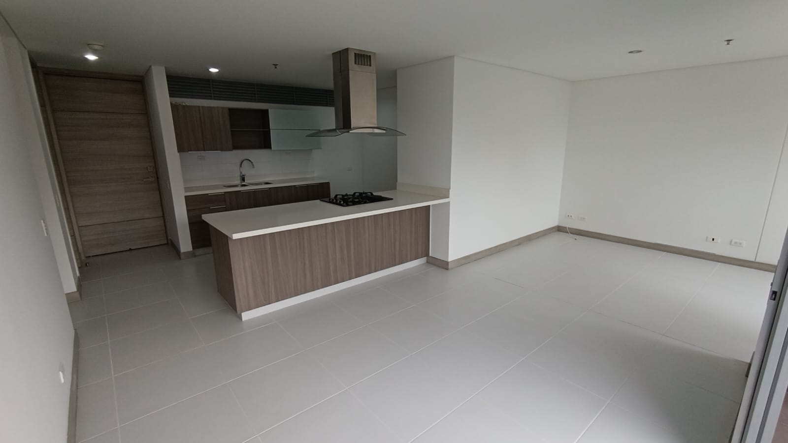 2BR Apartment in El Poblado (90 m²) - 2
