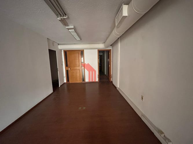 Oficina 97m² En Ciudad Vieja - Cerrito 534 | Venta O Alquiler · Foto 2