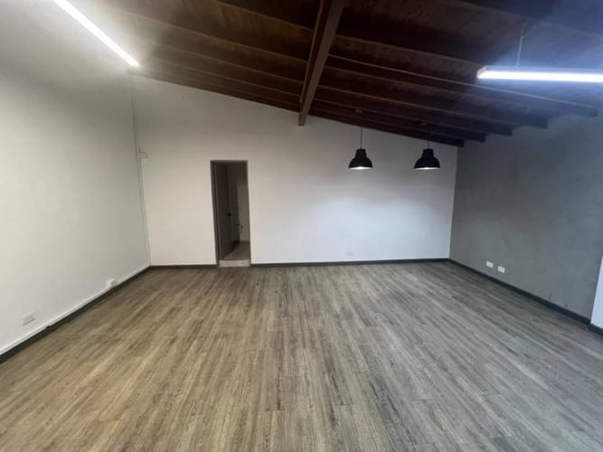 Oficina en arriendo en San Diego, Medellín, 47 m² · foto 3 de 11