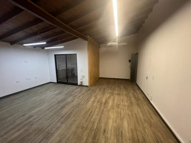 Oficina en arriendo en San Diego, Medellín, 47 m² · foto 4 de 11