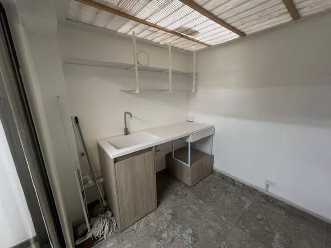 Oficina en arriendo en San Diego, Medellín, 47 m² · foto 11 de 11