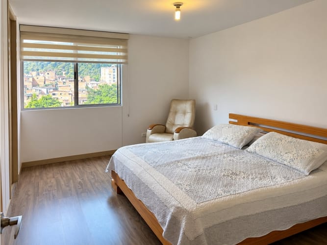 Apartamento de 3 alcobas en venta en San Jose, Sabaneta, 106 m² · foto 9 de 13