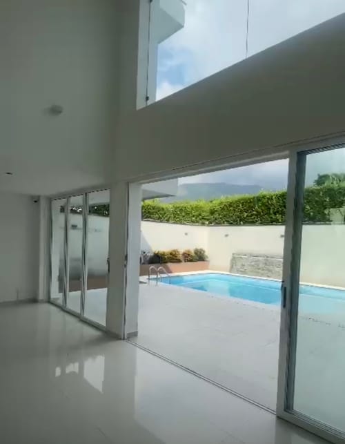 Casa de 5 alcobas en venta en Cr. Valle Verde, Jamundí, 572 m² · foto 8 de 16