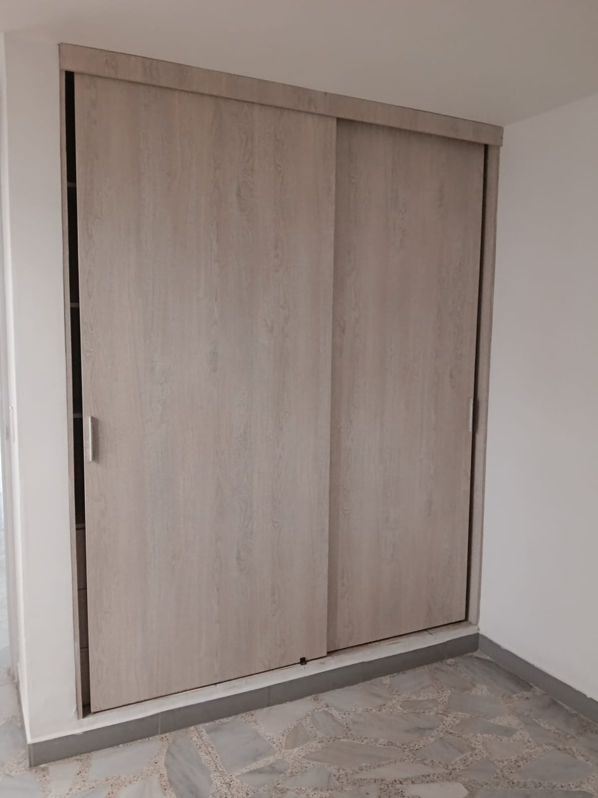 Apartamento en arriendo en Obrero, Envigado · foto 6 de 14