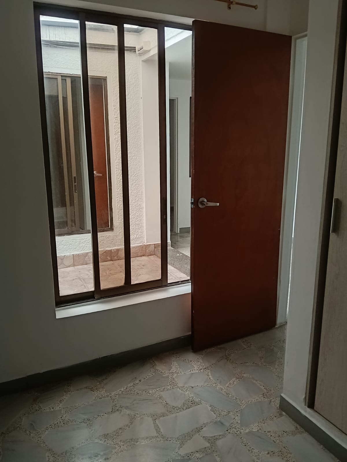 Apartamento en arriendo en Obrero, Envigado · foto 8 de 14