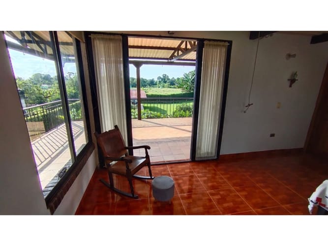 Casa de 3 alcobas en venta en Via El Eden, Armenia, 375 m² · foto 7 de 17