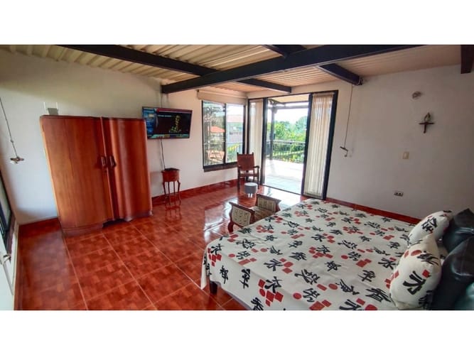 Casa de 3 alcobas en venta en Via El Eden, Armenia, 375 m² · foto 8 de 17