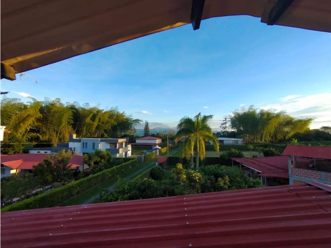Casa de 3 alcobas en venta en Via El Eden, Armenia, 375 m² · foto 16 de 17