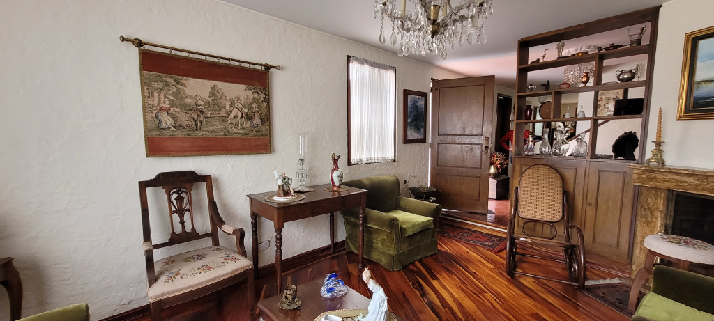 Casa en venta en Pontevedra, Bogotá · foto 4 de 24