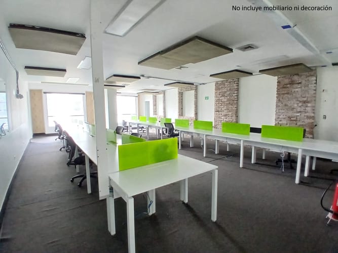 Local en arriendo en Los Balsos, Medellín, 905 m² · foto 9 de 10