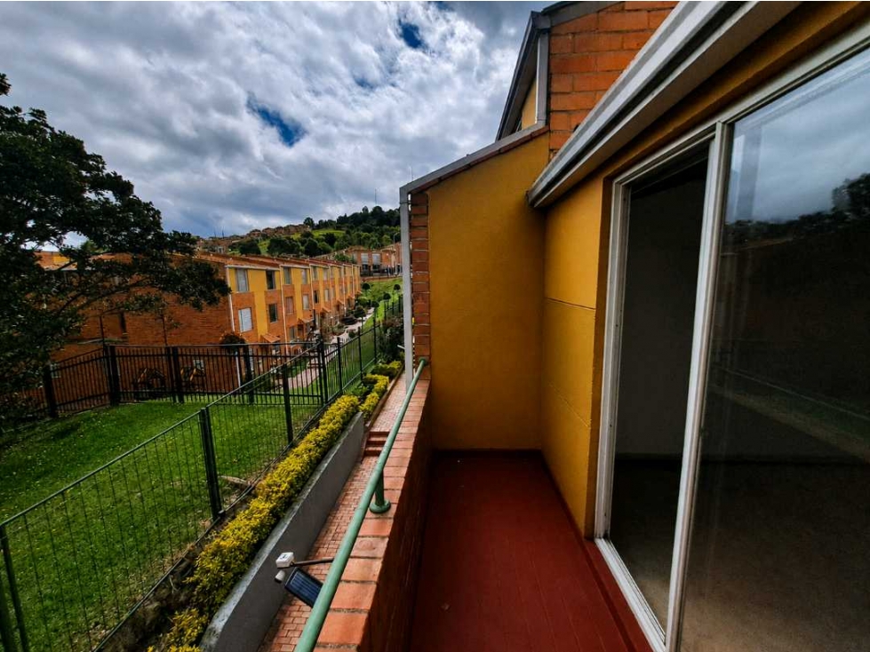 Casa en venta en San Jorge, Bogotá · foto 4 de 24
