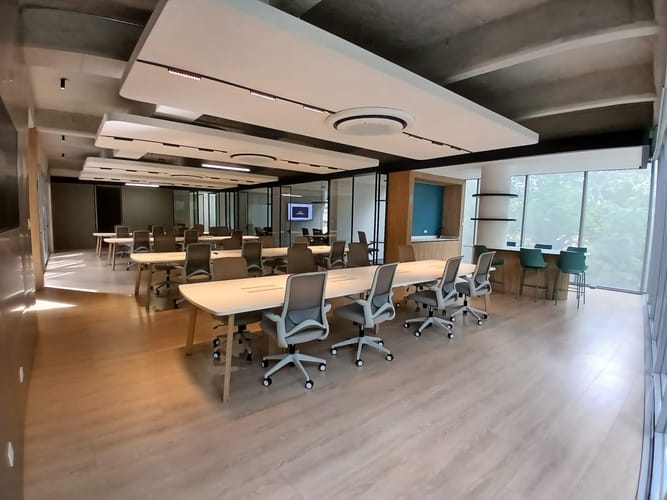 Oficina en arriendo en El Velódromo, Medellín, 240 m² · foto 4 de 10