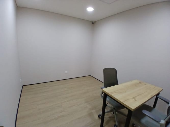 Oficina en arriendo en El Velódromo, Medellín, 240 m² · foto 9 de 10