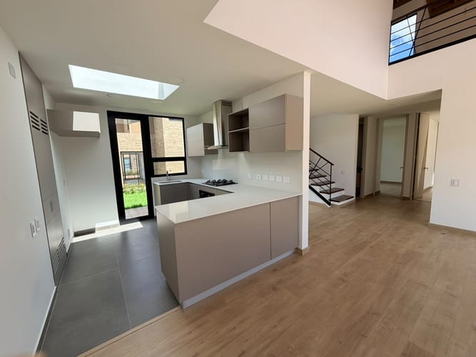 Casa de 4 alcobas en venta en Chuntame, Cajicá, 126 m² · foto 7 de 16