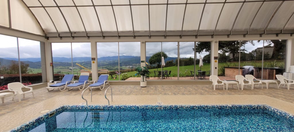 Lote en venta en Aposentos, Sopó, 2048 m² · foto 3 de 14