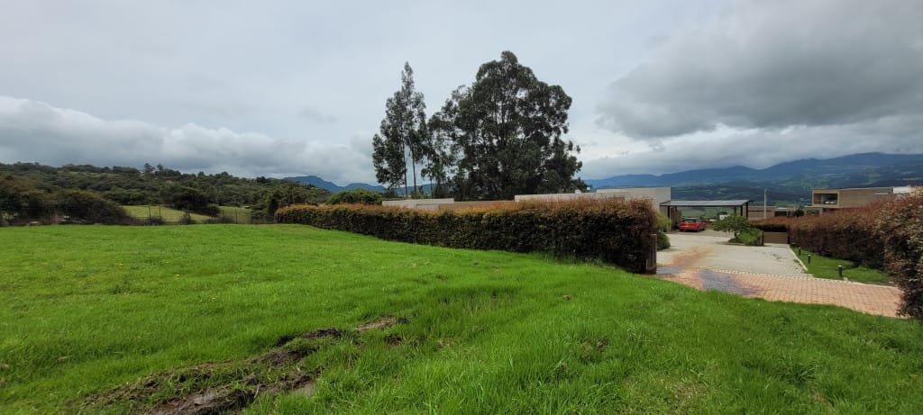 Lote en venta en Aposentos, Sopó, 2048 m² · foto 9 de 14