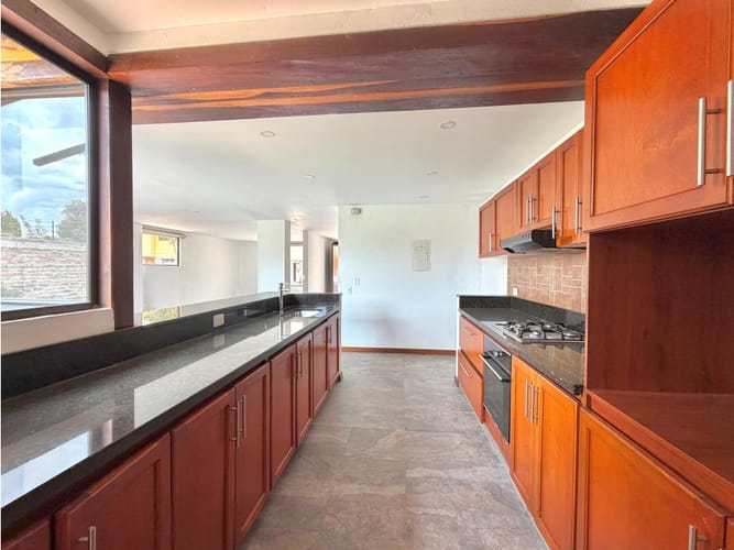 Casa de 4 alcobas en arriendo en Cajicá, 197 m² · foto 7 de 24