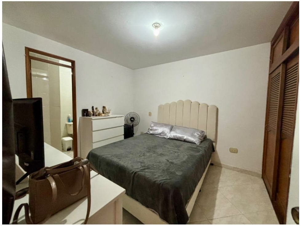 Apartamento en venta en El Portal, Envigado · foto 18 de 21