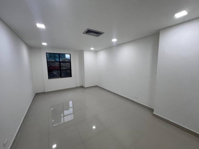 Oficina en arriendo en La Florida, Medellín, 42 m² · foto 8 de 9