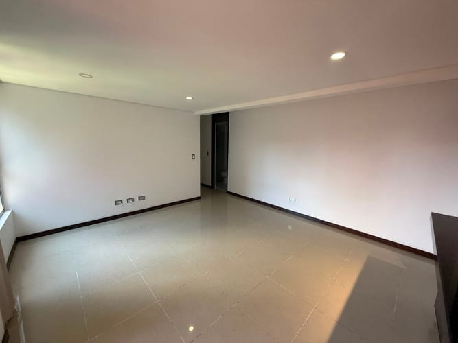 Apartamento de 3 alcobas en arriendo en El Poblado, Medellín, 70 m² · foto 10 de 12