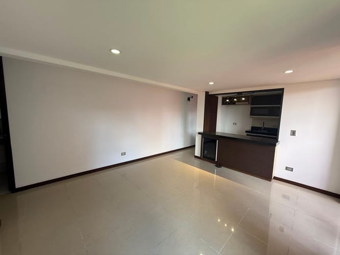 Apartamento de 3 alcobas en arriendo en El Poblado, Medellín, 70 m² · foto 12 de 12