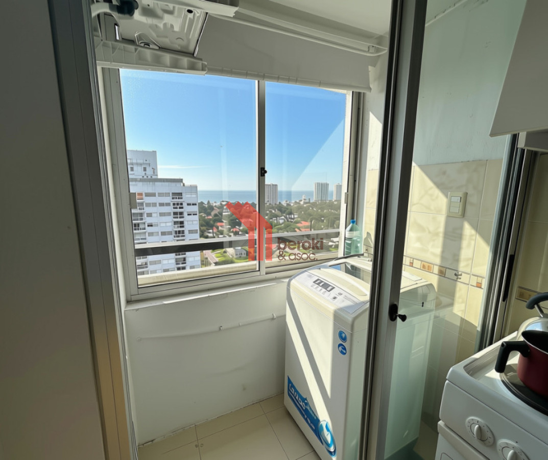 Alquiler Apartamento Jardines del Country  2 Dorm 2 Baños Av Roosevelt · Foto 5