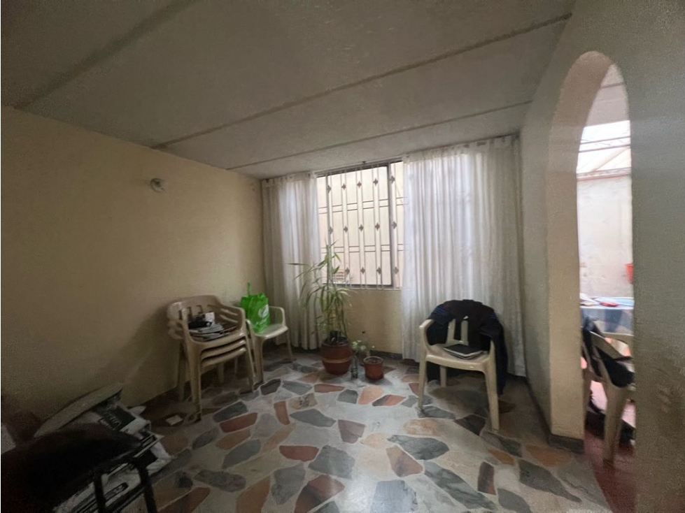 Casa en venta en Castilla, Bogotá · foto 11 de 24