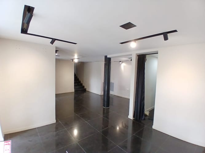 Local en arriendo en Patio Bonito, Medellín, 290 m² · foto 3 de 10