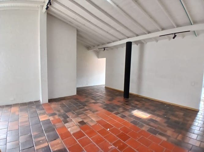 Local en arriendo en Patio Bonito, Medellín, 290 m² · foto 6 de 10