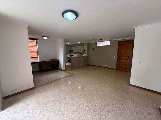 Apartamento de 2 alcobas en arriendo en El Diamante No. 2, Medellín, 78 m² · foto 7 de 13