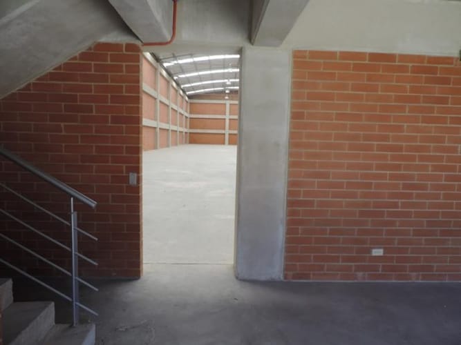 Bodega en arriendo en Siberia, Cota, 2000 m² · foto 7 de 24