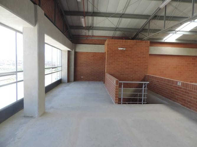 Bodega en arriendo en Siberia, Cota, 2000 m² · foto 22 de 24