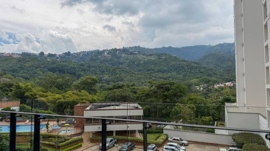 Apartamento de 3 alcobas en venta en Cabecera Del Llano, Bucaramanga, 159 m² · foto 7 de 17