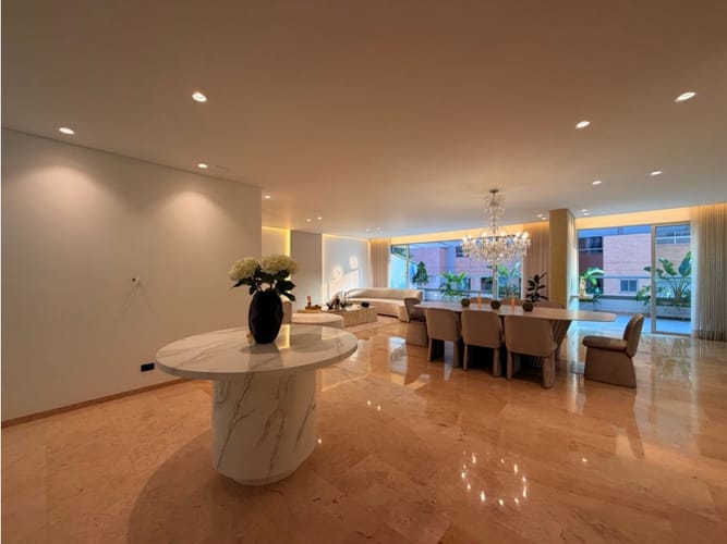 Apartamento de 3 alcobas en venta en Normandia, Cali, 277 m² · foto 4 de 24