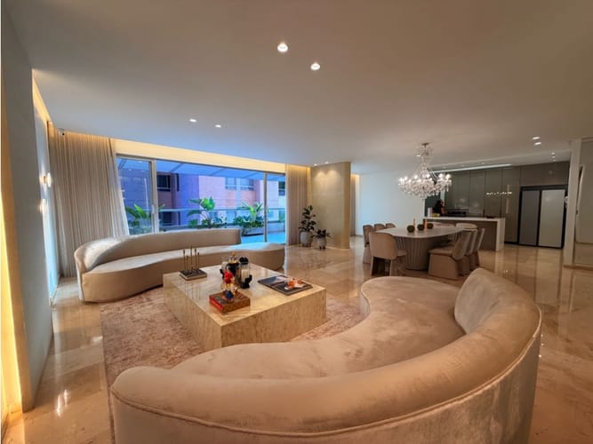 Apartamento de 3 alcobas en venta en Normandia, Cali, 277 m² · foto 13 de 24