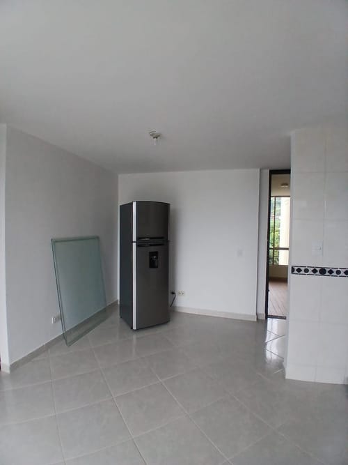 Apartamento de 2 alcobas en arriendo en La Ferreria, Medellín, 63 m² · foto 8 de 16