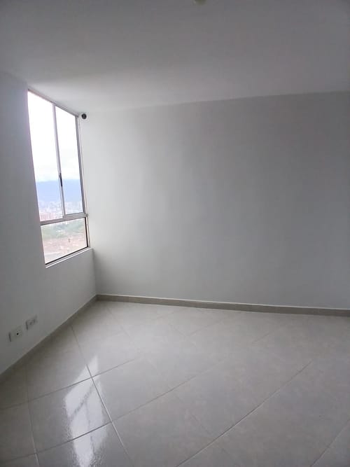 Apartamento de 2 alcobas en arriendo en La Ferreria, Medellín, 63 m² · foto 12 de 16