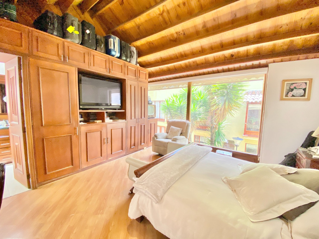 Casa en venta en Calleja Baja, Bogotá · foto 9 de 24