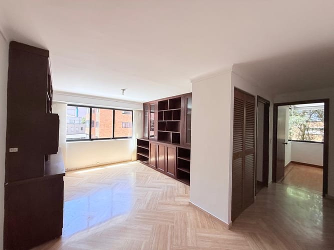 Apartamento de 3 alcobas en arriendo en Las Lomas, Medellín, 148 m² · foto 10 de 19
