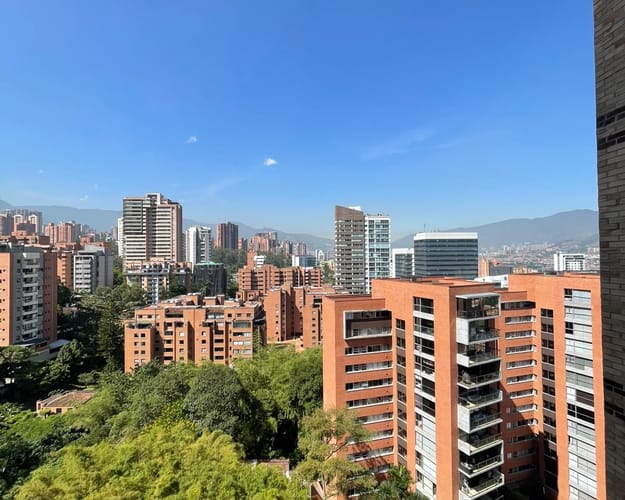 Apartamento de 3 alcobas en arriendo en Alejandría, Medellín, 135 m² · foto 8 de 10