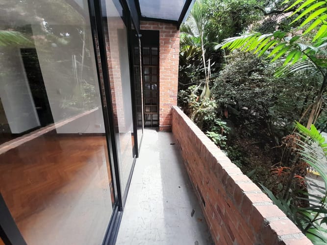 Apartaestudio en arriendo en El Tesoro, Medellín, 70 m² · foto 14 de 16