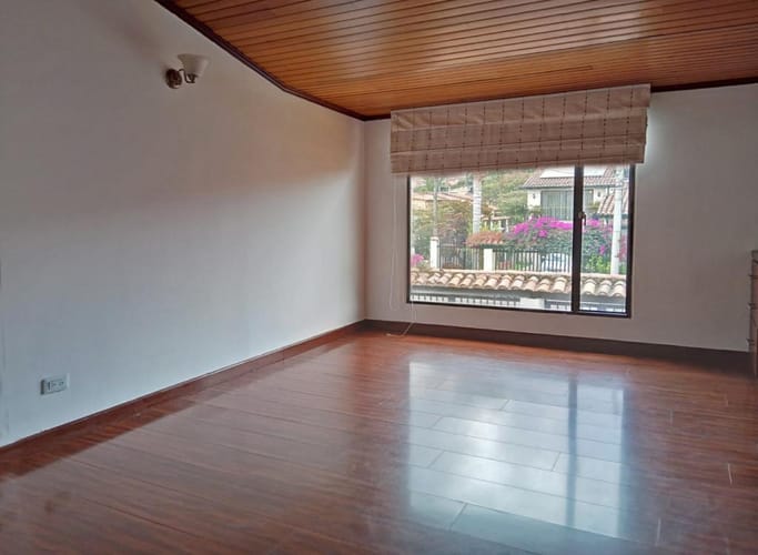Casa en venta en Iberia, Bogotá · foto 9 de 24
