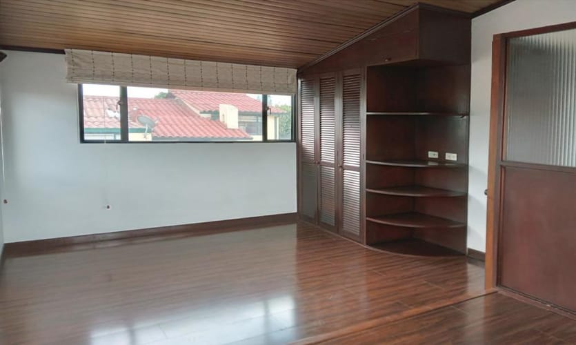 Casa en venta en Iberia, Bogotá · foto 12 de 24