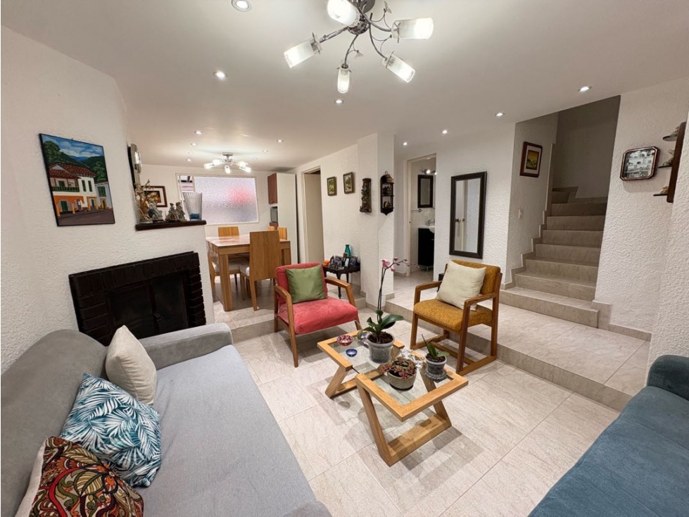 Casa en venta en Villa Del Prado, Bogotá · foto 3 de 23