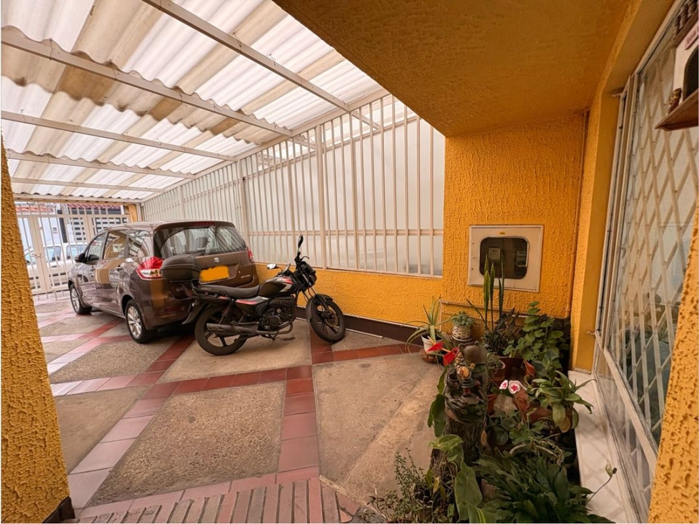 Casa en venta en Villa Del Prado, Bogotá · foto 21 de 23