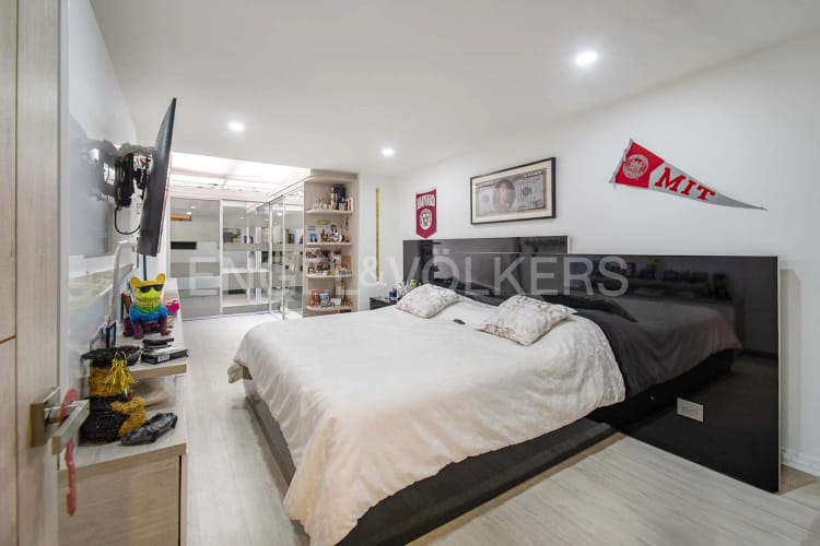 Apartamento en venta en Los Rosales, Bogotá · foto 14 de 15