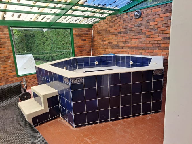 Casa de 5 alcobas en venta en Florida, Funza, 1925 m² · foto 5 de 8